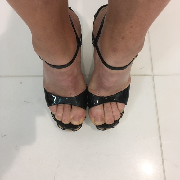 YSL Patent Origami Heel Size: 40 EUC - Picture 7 of 7